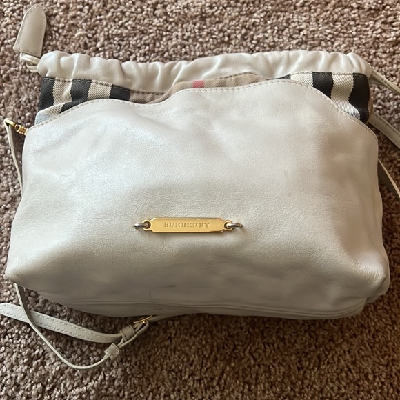 Authentic Burberry Messenger Bag - Picture 9 of 13